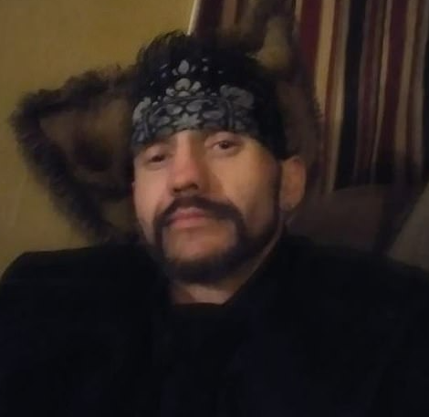 살해된 아만다의 남자친구 존 맥과이어