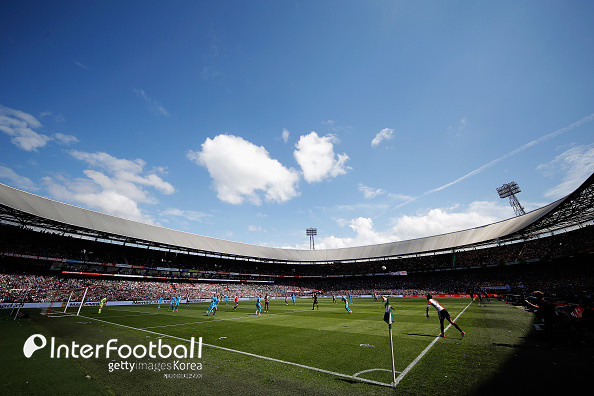 송종국 어드바이저가 현역 시절 뛰었던 페예노르트 스타디온