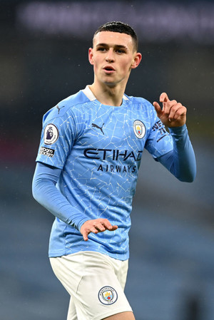Phil Foden meets Liverpool, “When I was younger, the Manchester Derby was more intense…”
