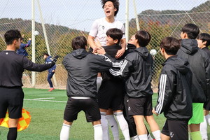 승부차기 기적의 승리 연속...춘계대학연맹전, 한산대첩기-통영기 20강까... - 뉴스 썸네일 이미지