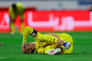 '1000골' 집착이 부른 비극인가...소속팀 감독 "호날두, 심각한 부상당해... - 뉴스 썸네일 이미지