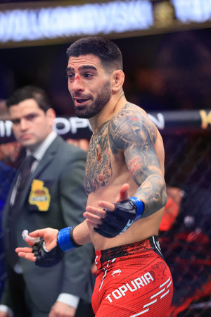 토푸리아 발언 관련 이미지